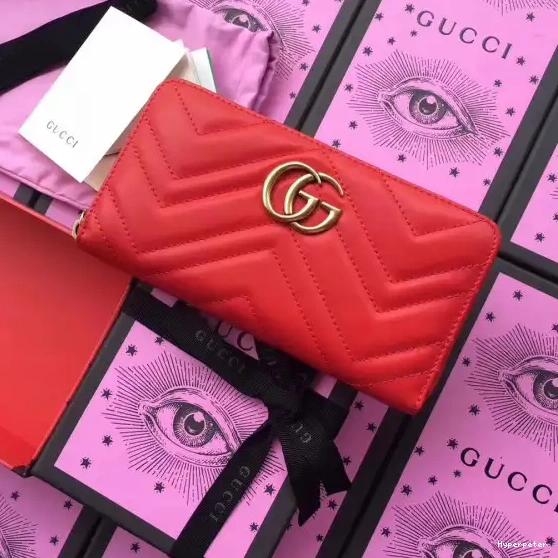 Hyper Peter Marmont Gucci Wallet GG 0501